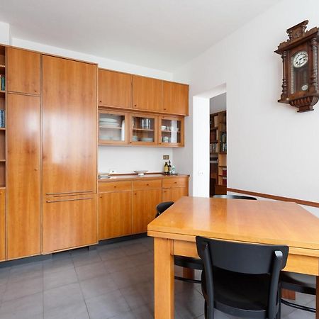 Ca' Stellini - Comoda Casa Indipendente Con Parcheggio Privato Milão Exterior foto