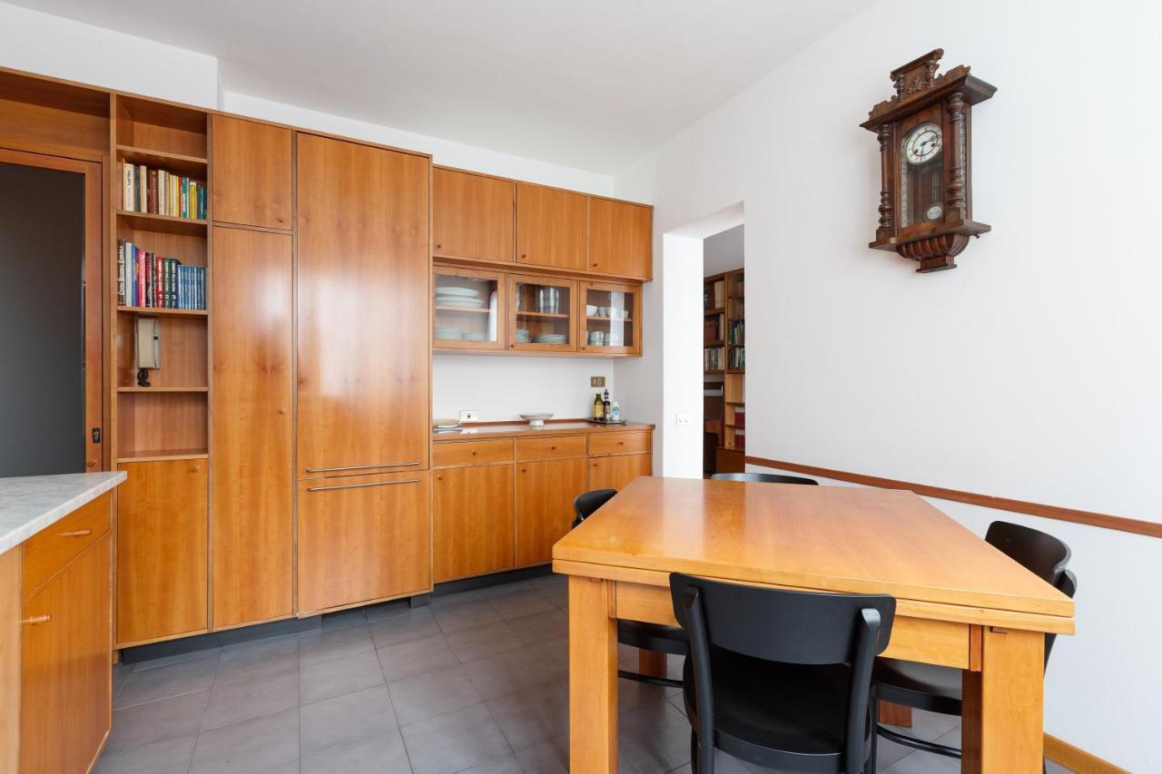 Ca' Stellini - Comoda Casa Indipendente Con Parcheggio Privato Milão Exterior foto
