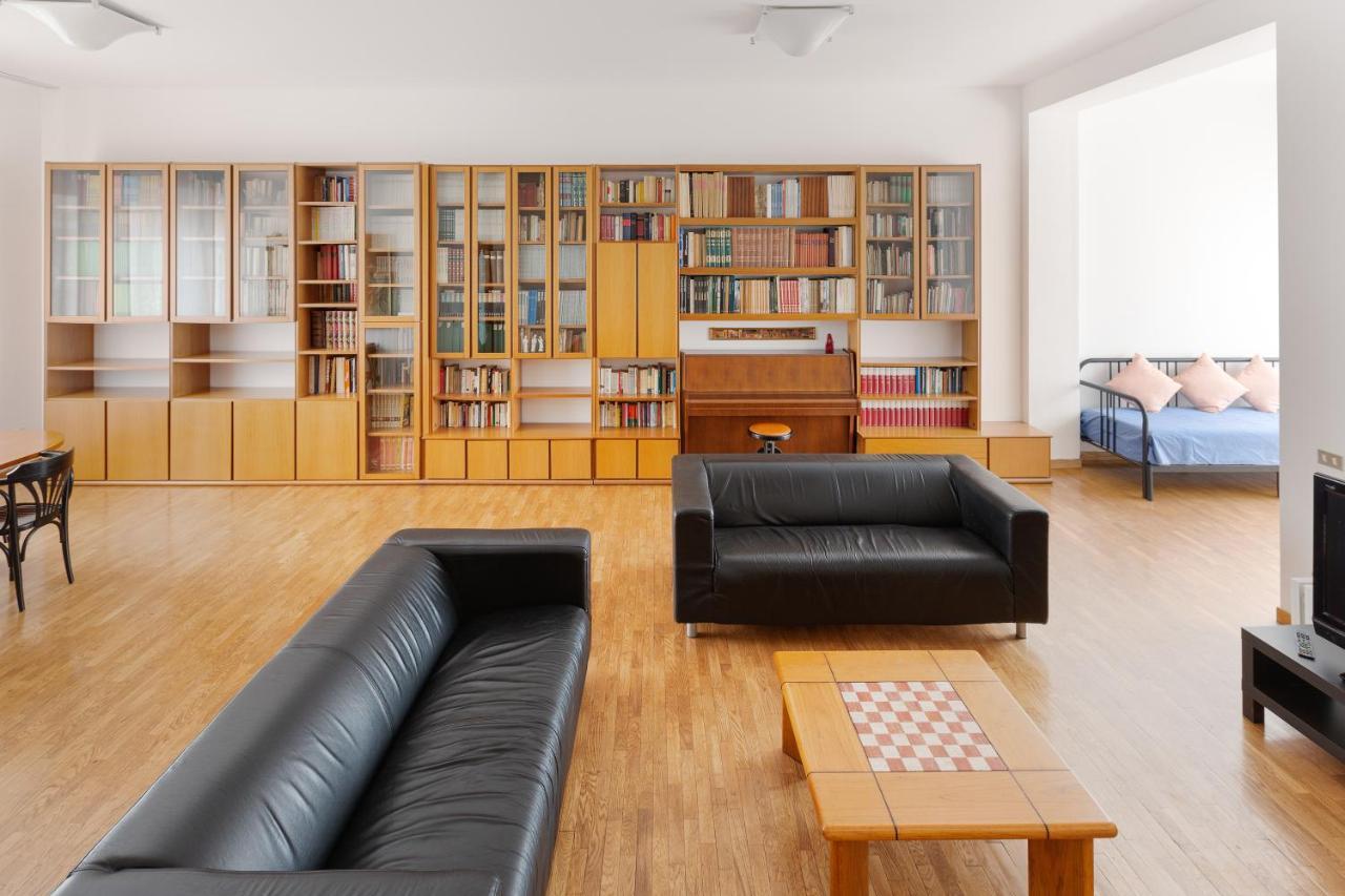 Ca' Stellini - Comoda Casa Indipendente Con Parcheggio Privato Milão Exterior foto